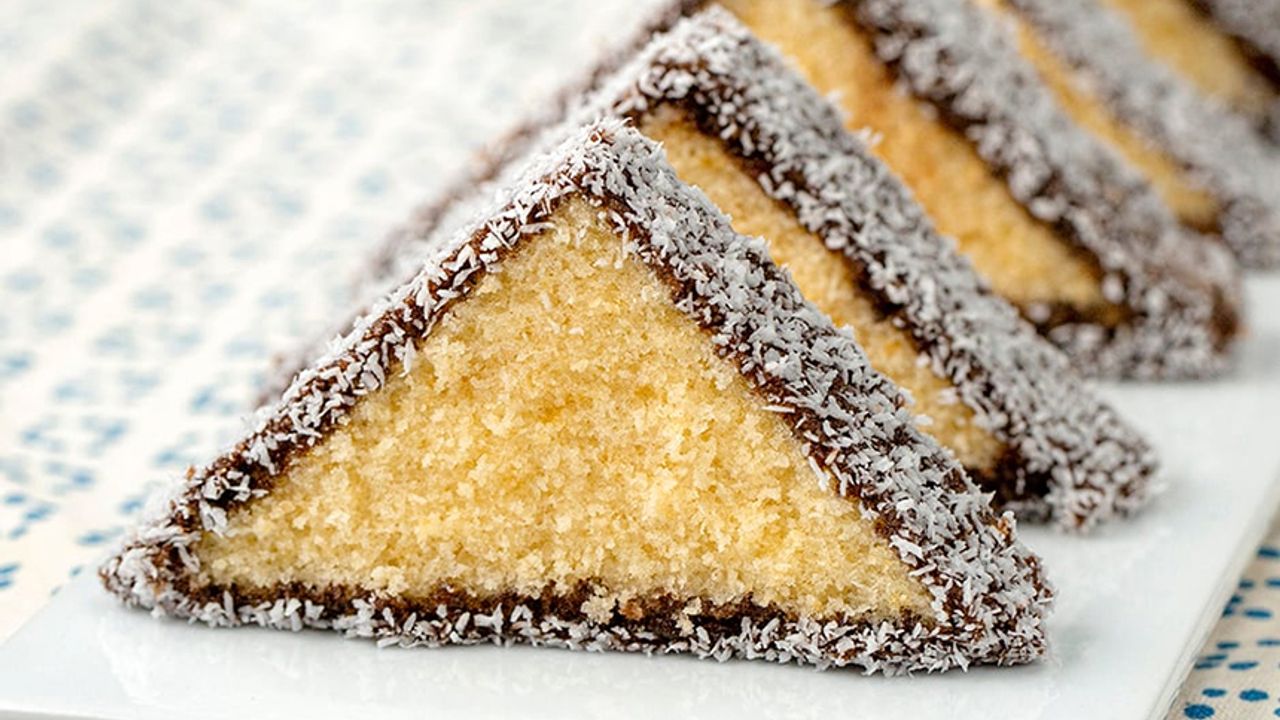 Bu kek tarifini kaçırmayın: Bir dilimle aşık olacağınız İngiliz Keki tarifi