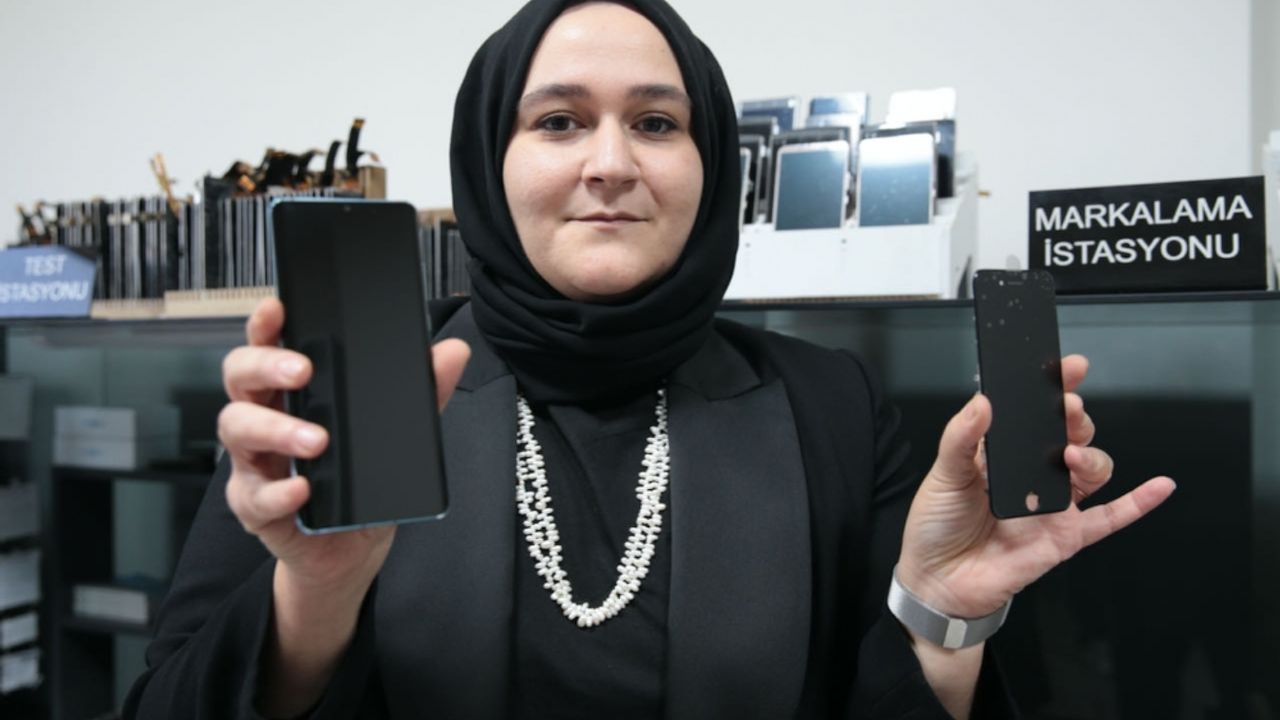 Kadın girişimci hasarlı cep telefonu ekranlarını "çöp" olmaktan kurtarıyor