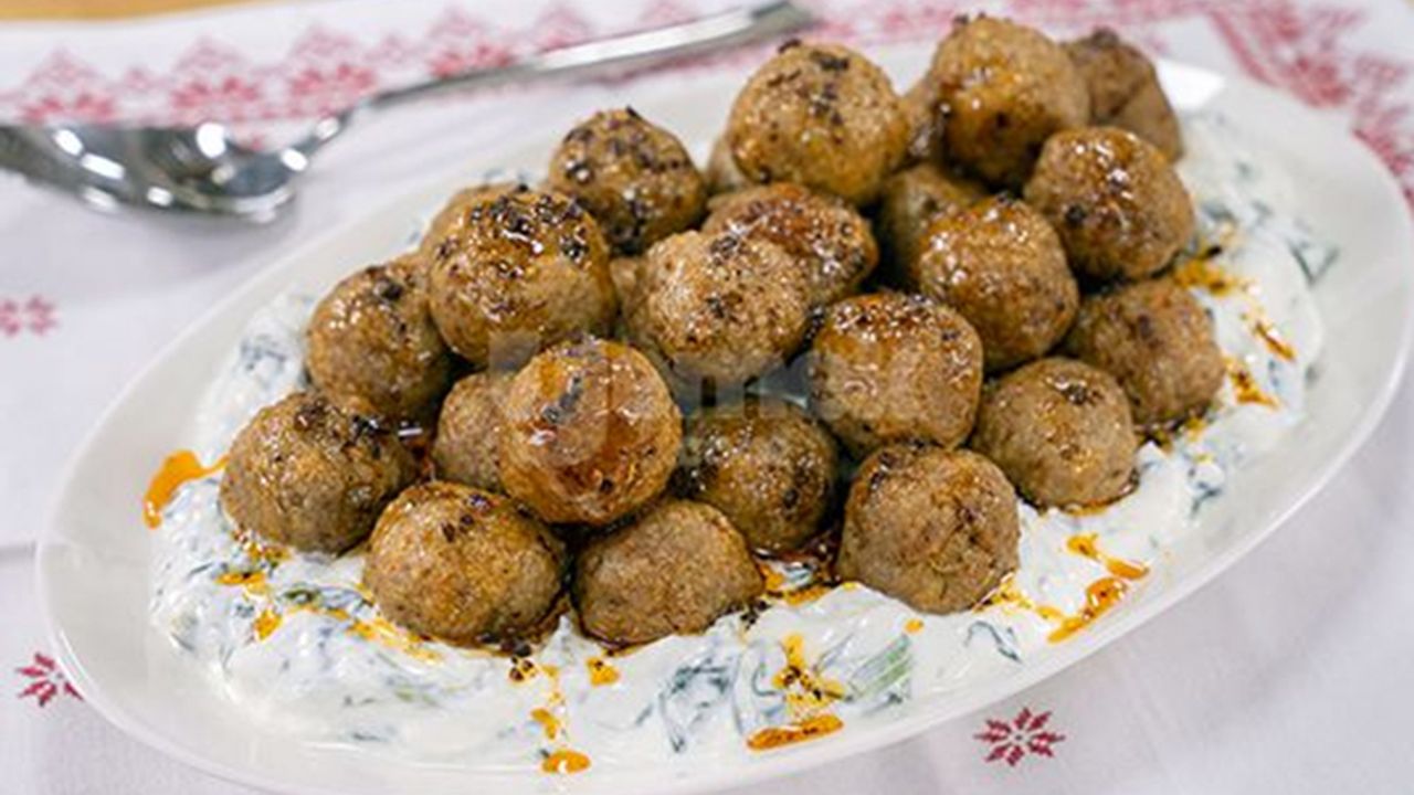 Gaziantep'in gizli kalmış lezzeti: Cacıklı Köfte nasıl yapılır? Ağızda dağılan Gaziantep Cacıklı Köfte tarifi