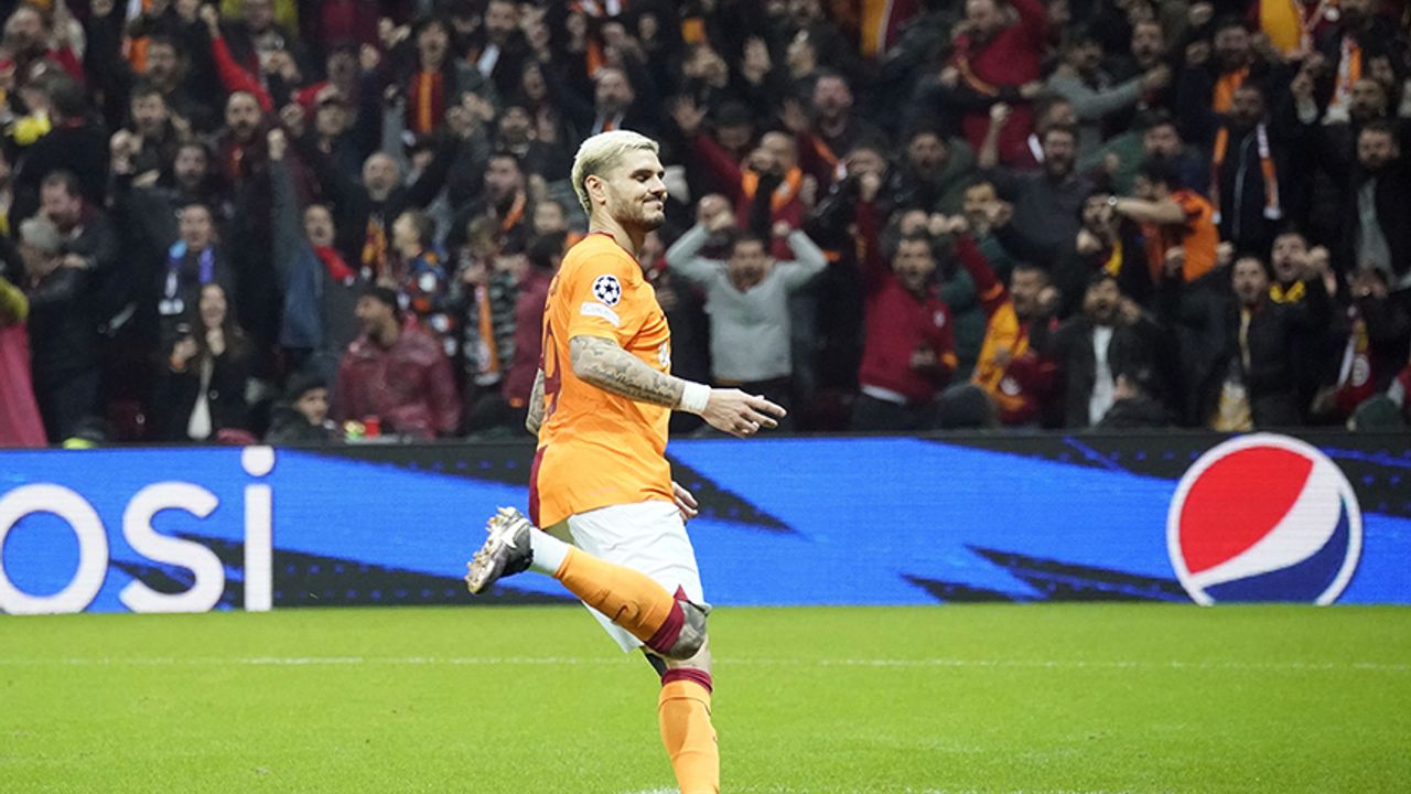 Goller yağmur gibi geldi: Galatasaray'dan Manchester United karşısında muhteşem dönüş