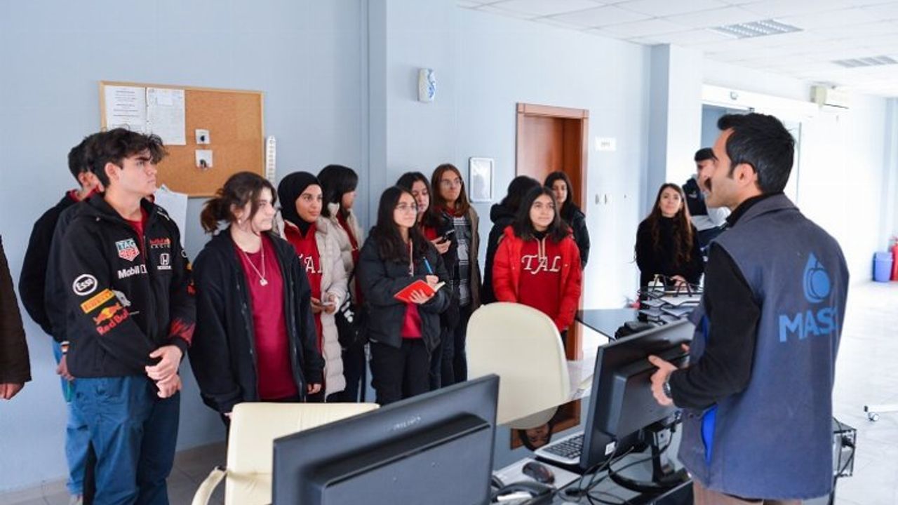 Tecde Anadolu Lisesi öğrencilerinden MASKİ'ye ziyaret