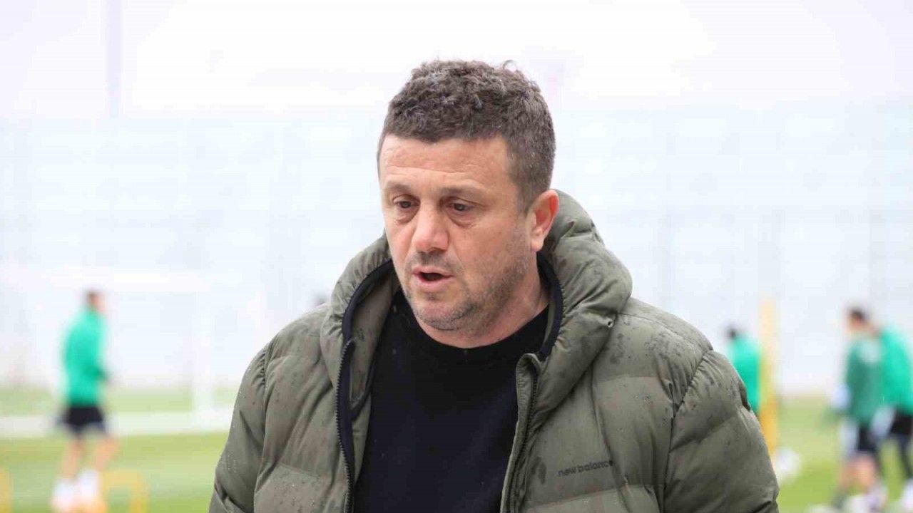 Konyaspor Teknik Direktörü Hakan Keleş: “Biz elimizden geleni yapmaya çalışıyoruz”