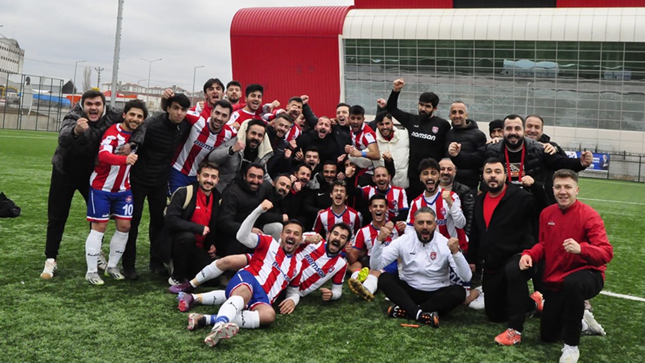 Amatör Ligin konuşulan maçı: Gülabibeyspor 10 kişi ile kazandı