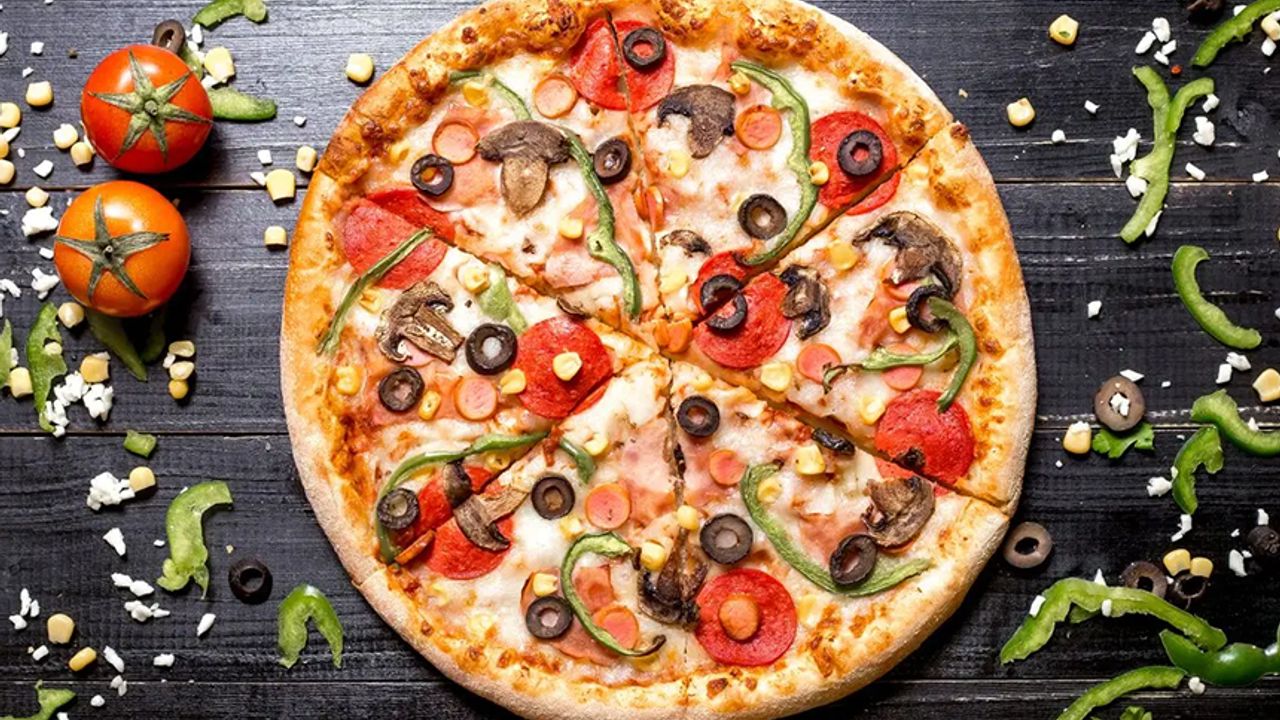 Hemen deneyin, bayılacaksınız: Airfryer'da Pizza tarifi