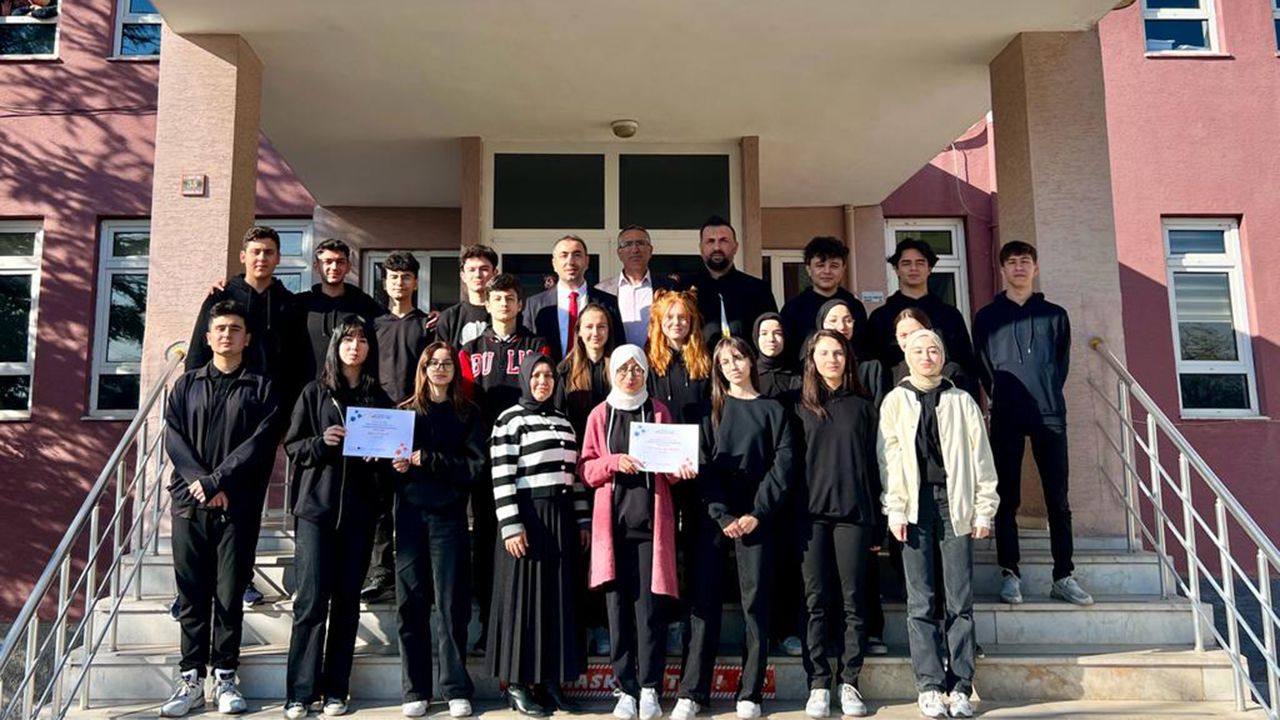Osmancık Ömer Derindere Fen Lisesine Avrupa kalite ödülü