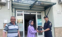 Çorum'dan Erzurum'a giden kadının çantası Niksar'da bulundu