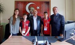 Oğuzlar Ortaokulu, blok tabanlı kodlama yarışmasında Türkiye ikincisi oldu