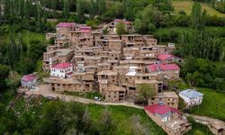 Doğaseverlerin yeni rotası: Bitlis, Hizan'daki tarihi taş evler
