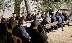 Yeniden Refah Partisi adayları Çorum'un köylerini dolaşıyor