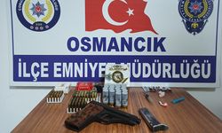 Osmancık polisinden uyuşturucu ve silah operasyonu