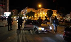Çorum'da asker eğlencesin silah operasyonuna dönüştü: Polisten gece baskını