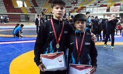Çorumlu kardeşlerden Türkiye Güreş Şampiyonası'nda büyük başarı