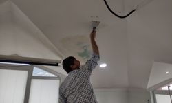 Kastamonu'da gönüllü imamlar Kur'an kursunu boyadı