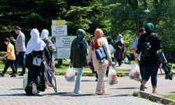 Bolu'da sıcaktan bunalanlar Gölcük Tabiat Parkı'nı tercih etti