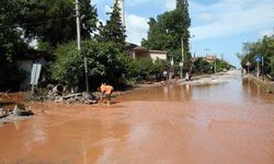 GÜNCELLEME - Kastamonu'nun Cide ilçesinde şiddetli yağış su baskınlarına neden oldu