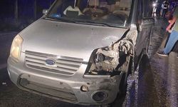 Sinop’ta otomobille hafif ticari aracın çarpıştığı kazada 4 kişi yaralandı