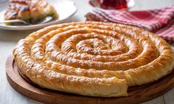 Çıtır bir lezzet: Ev yapımı Ispanaklı Börek tarifi