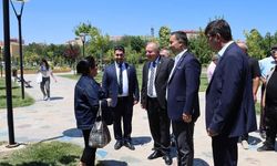 Meral Akşener'in yardımcısı Sungurlu Belediyesi'ni ziyaret etti