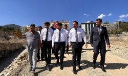 AK Parti Karabük Milletvekilleri Şahin ve Keskinkılıç, millet bahçesi inşaatını inceledi