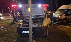 Samsun'da hafif ticari araçla kamyonetin çarpıştığı kazada 1 kişi yaralandı