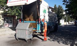 Çorum'da sıcak havalarda halk sağlığı için önlemler: Çöp konteynerleri dezenfekte ediliyor