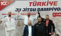 İrfan Sönmez'den Ju jitsu Türkiye Şampiyonası’nda 2 altın madalya