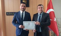 CHP'nin yeni başkanı Utku Ulaş Taşar, mazbatasını aldı