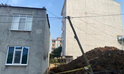 Samsun'da çöken duvarın altında kalan işçi hastaneye kaldırıldı