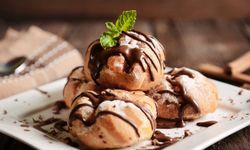 Klasik profiterolü unutun: Damak çatlatan karamelli profiterol tarifi