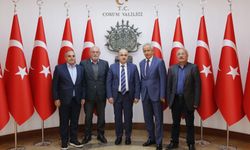 İzmir'den Çorum'a gönül köprüsü: İzmir Çorumlu Dernekler Federasyonu'ndan Vali Dağlı'ya ziyaret