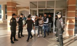 GÜNCELLEME - Kastamonu'da oyuncak ayının içinde uyuşturucu bulunmasıyla ilgili 4 zanlı tutuklandı