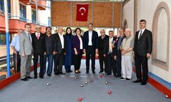 Karabük Valisi Mustafa Yavuz, huzurevi sakinlerini ziyaret etti