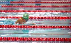 Samsun DSİ Spor Kulübü sporcusu Çınar Aydın, Yüzme Şenliği Yarışması'nda birinci oldu