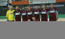 Trabzon'da "Efsaneler Yeniden Futbol Turnuvası" başladı