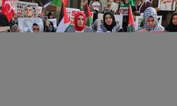 Trabzon'da kadınlardan Filistin'e destek için oturma eylemi