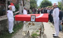 Zonguldak'ta vefat eden Kıbrıs gazisi son yolculuğuna uğurlandı