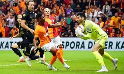 Galatasaray - Ankaragücü maçına Çorumlu kaleci damga vurdu!