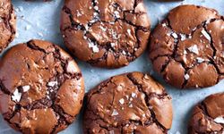 Yumuşacık, çikolatalı, bağımlılık yapan Brownie Kurabiye