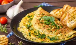 Hızlı ve lezzetli: 10 dakikada Airfryer ile Sebzeli Omlet tarifi