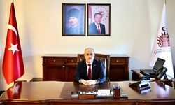 Çorum Valisi Dağlı, İstiklal Marşı'nın kabulünün 103. yıl dönümünü kutladı