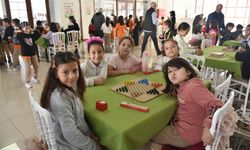 Boyabat'ta 5. Zeka Geliştirici Ahşap Akıl Oyunları sergisi açıldı