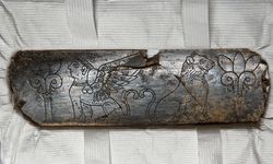 Çorum'da tarihi keşif: 2 bin 800 yıllık fil dişi süsleme bulundu