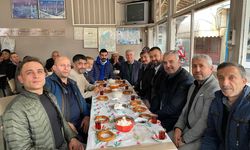 Milletvekili Yusuf Ahlatcı, Çorum esnafıyla kahvaltıda buluştu