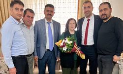 Osmancık'ta emekli öğretmene Öğretmenler Günü sürprizi