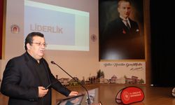 Amasya Üniversitesinde "Ekip Çalışması ve Liderlik Eğitimi" konferansı
