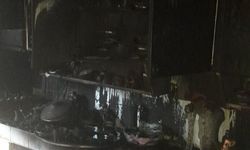 Mudurnu'da 3 katlı evde çıkan yangın söndürüldü