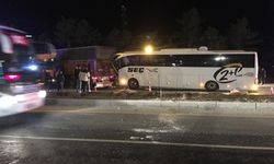 Konya’da yolcu otobüsü tıra çarptı: 11 yaralı