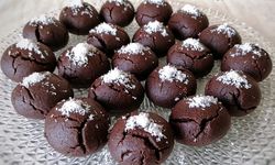 Islak ve bol kakaolu: Ağız sulandıran Browni Kurabiye tarifi