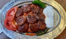 Bursa'nın efsane lezzeti: En pratik Pideli Köfte tarifi