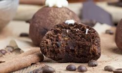 Her lokmada eşsiz lezzet: Herkesin bayılacağı Çikolatalı Pofuduk Pasta tarifi